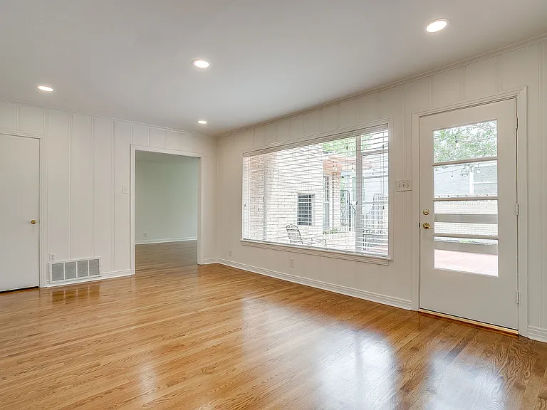 2812 Ryan Place Dr — Photo 11