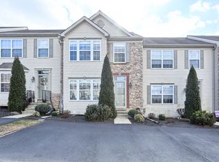 14 Buttonwood Ln, Hellam, PA 17406