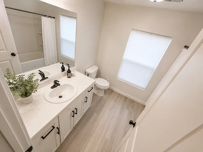 5163 N Folkstone Dr — Photo 22