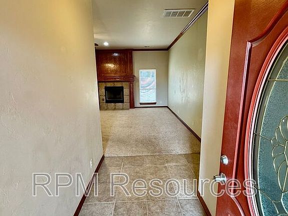 5th image of 11917 Wickford Pl