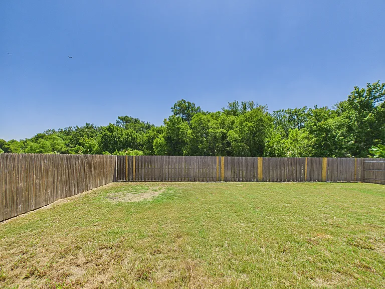 607 Luna Vista Dr — Photo 36