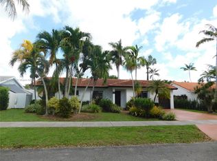 12925 SW 207th Ln, Miami, FL 33177