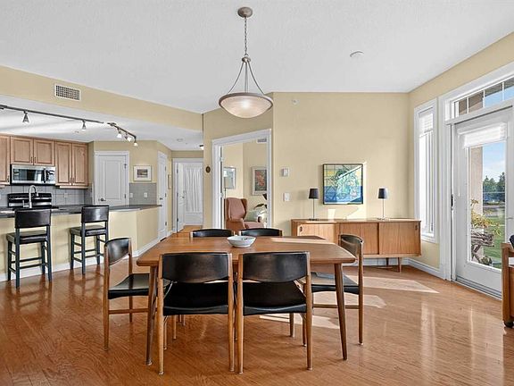 4th image of 2121 NW 98th Ave SW #306
