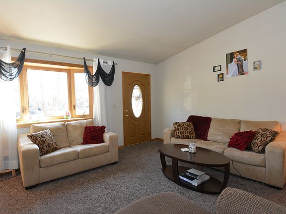5th image of 1500 Renee Dr
