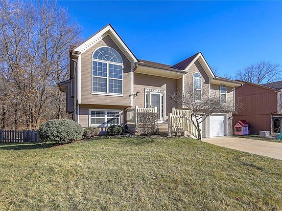 3rd image of 1833 Mourning Dove Dr