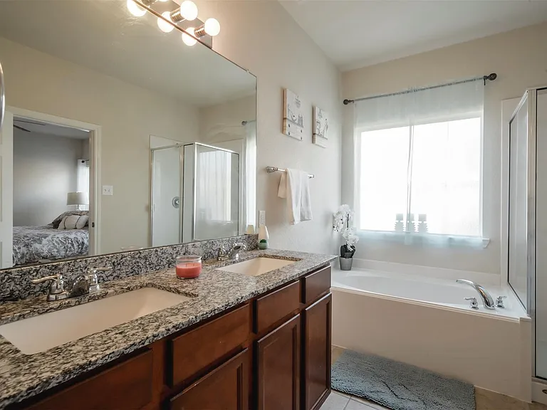 8730 Sunny Gallop Dr — Photo 25
