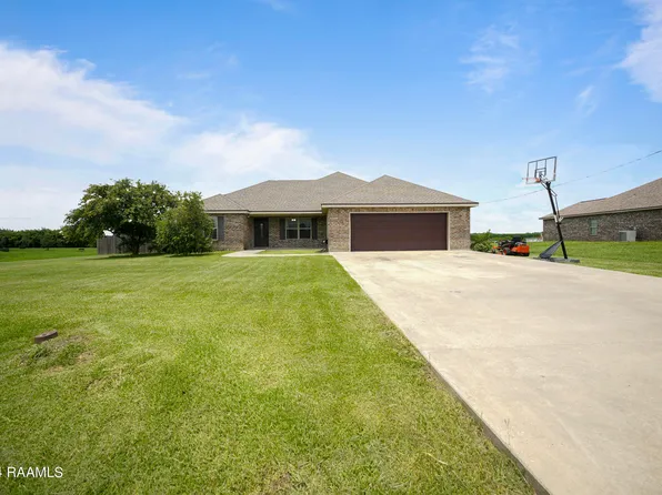 264 Foxglove Dr, Patterson, LA 70392