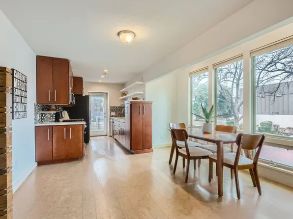 5808 Oram St APT 201, Dallas, TX 75206