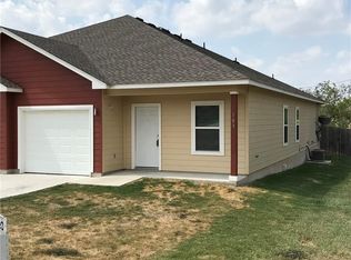 103 W Avenue C, Jarrell, TX 76537
