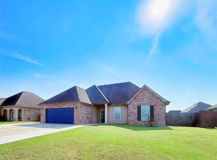 264 Millstone Dr, Thibodaux, LA 70301