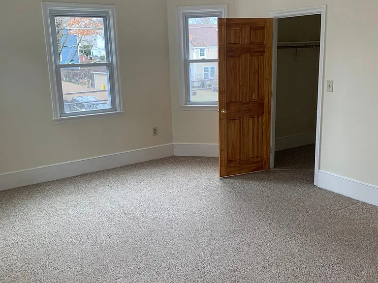 52-54 Webster St #4 — Photo 12
