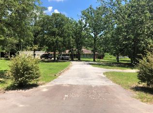 419 Acr 188, Elkhart, TX 75839