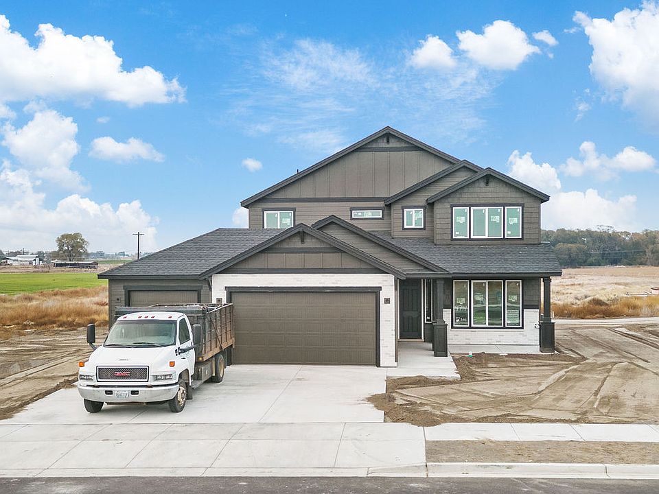 1st image of 4704 E Junco St #Oxzph