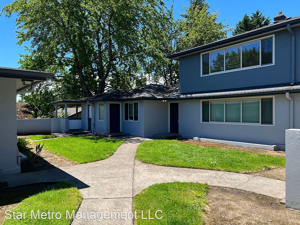 1st image of 1930 SE Ash St #9196216