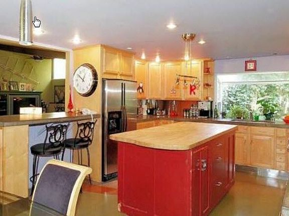 2nd image of 22845 Epsilon St