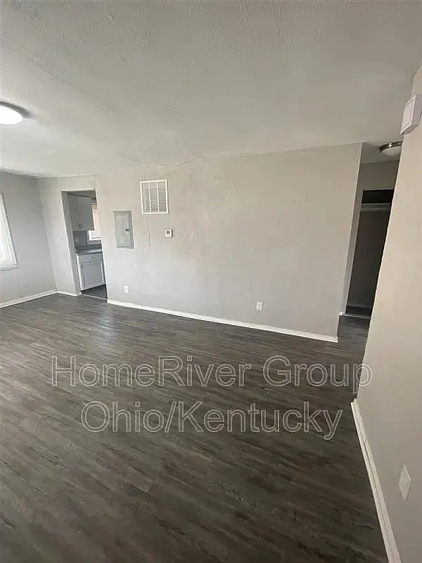 2 bed, 1.0 bath, 831 sqft, $1,097 — Photo 4