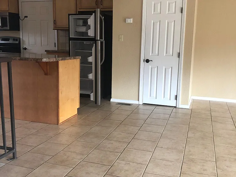 1133 Acacia Club Rd #3 — Photo 2