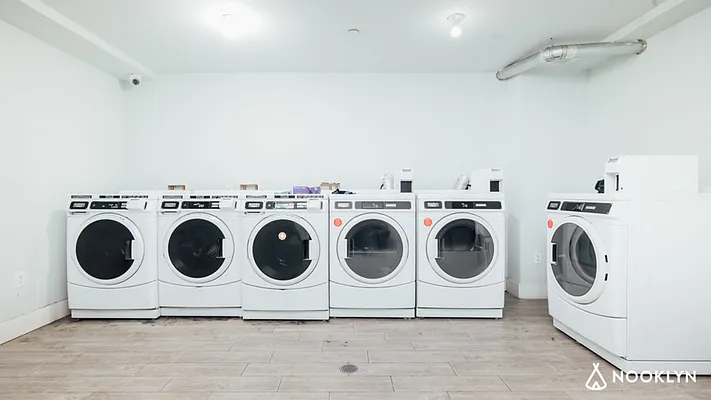 Rented by Nooklyn NYC LLC | media 9