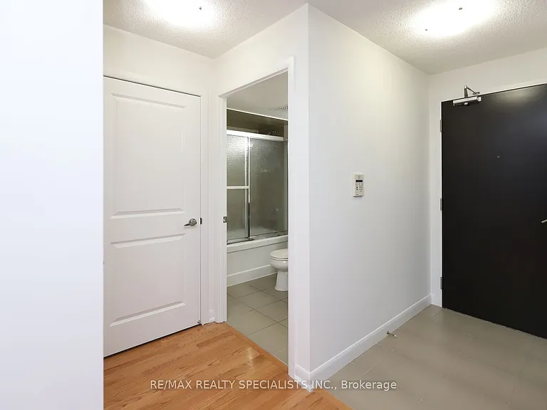 5791 Yonge St #706 — Photo 12