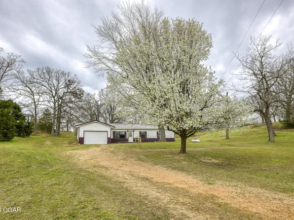 65400 E 155th Rd, Wyandotte, OK 74370