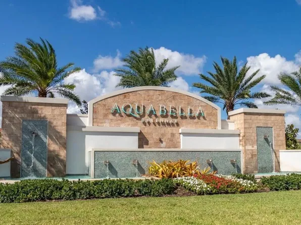 10619 W 33rd Ct, Hialeah, FL 33018