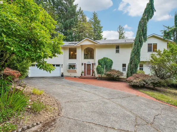 11150 SE Valley View Ter, Happy Valley, OR 97086
