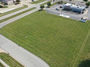 1703 Sugar Creek Blvd, Normal, IL 61761