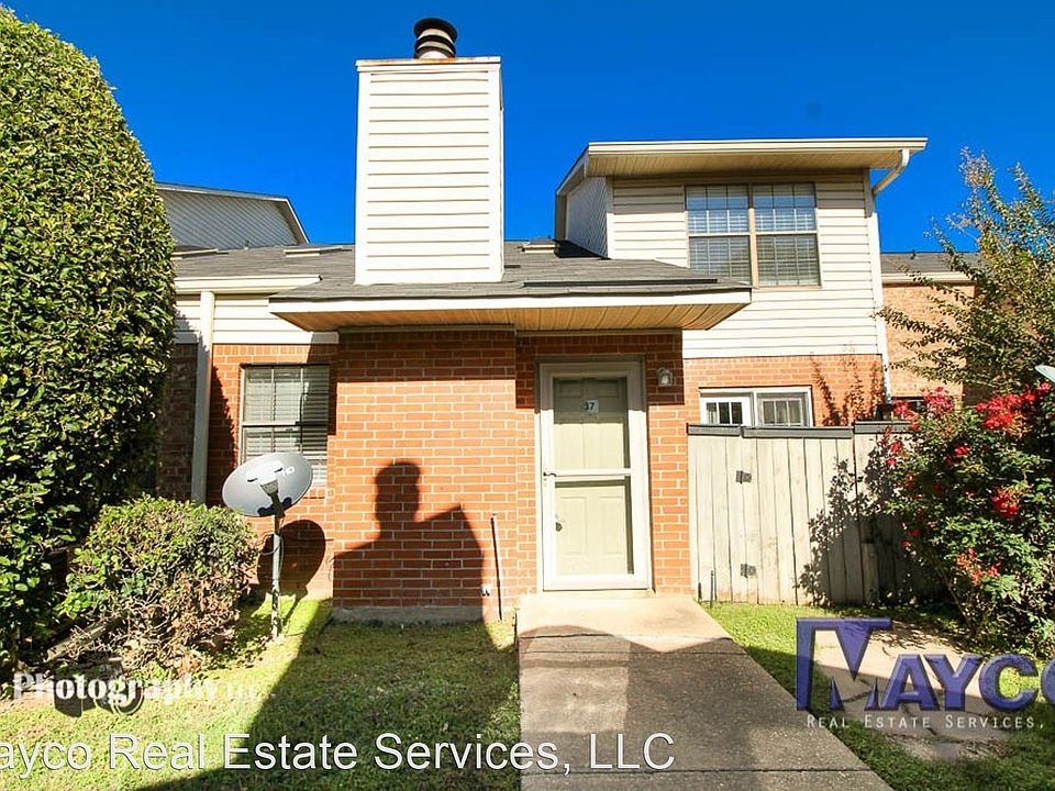 1st image of 3636 Greenacres Dr #37