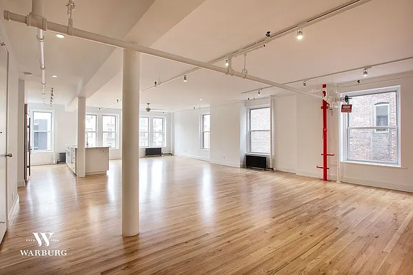 Rented by Warburg | media 27