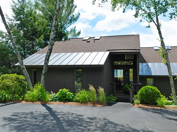 397 Alden Partridge #1E, Hartford, VT 05059