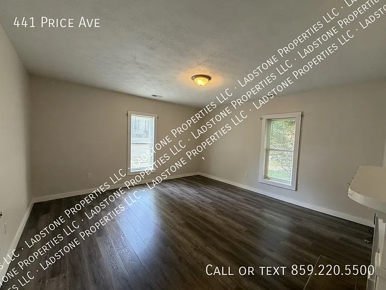 441 Price Ave — Photo 14
