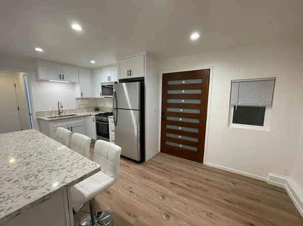 22331 Vanowen St #A, Canoga Park, CA 91303