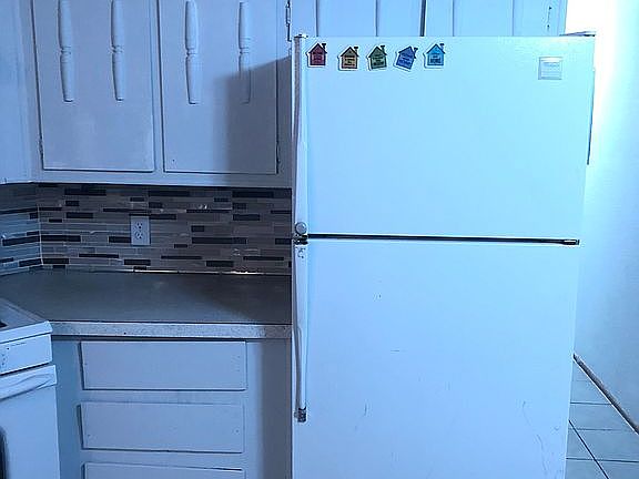 2nd image of 115 Findley Ct