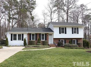 1516 Brooklyn Rd, Apex, NC 27502