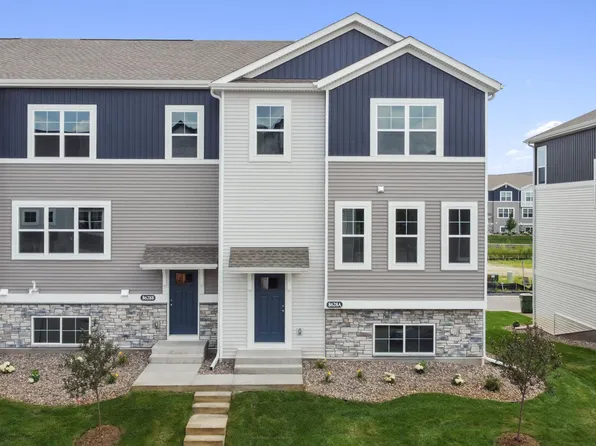 8617 London Cir NE Unit D, Blaine, MN 55449