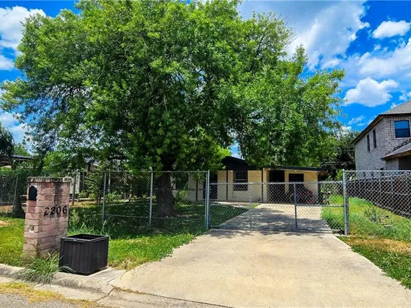 2206 W Corpus Christi Dr, Weslaco, TX 78599