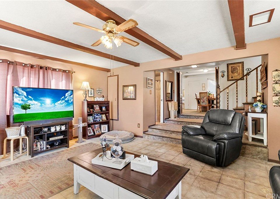 1st image of 18063 Mojave St