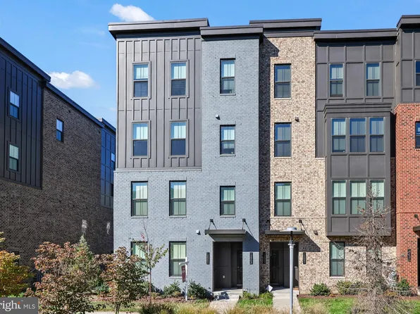 12901 Sunrise Ridge Aly Unit 79, Herndon, VA 20171