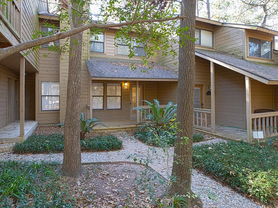 78 Cokeberry Ct