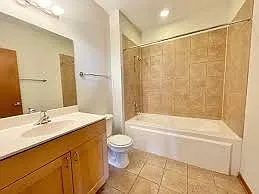 2934 N Milwaukee Ave #6 — Photo 4
