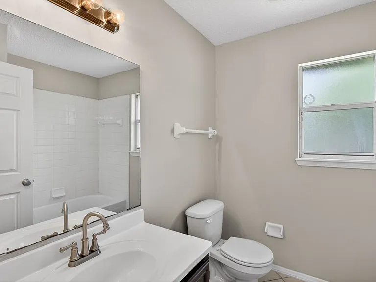 3550 Sheldrake Dr — Photo 23
