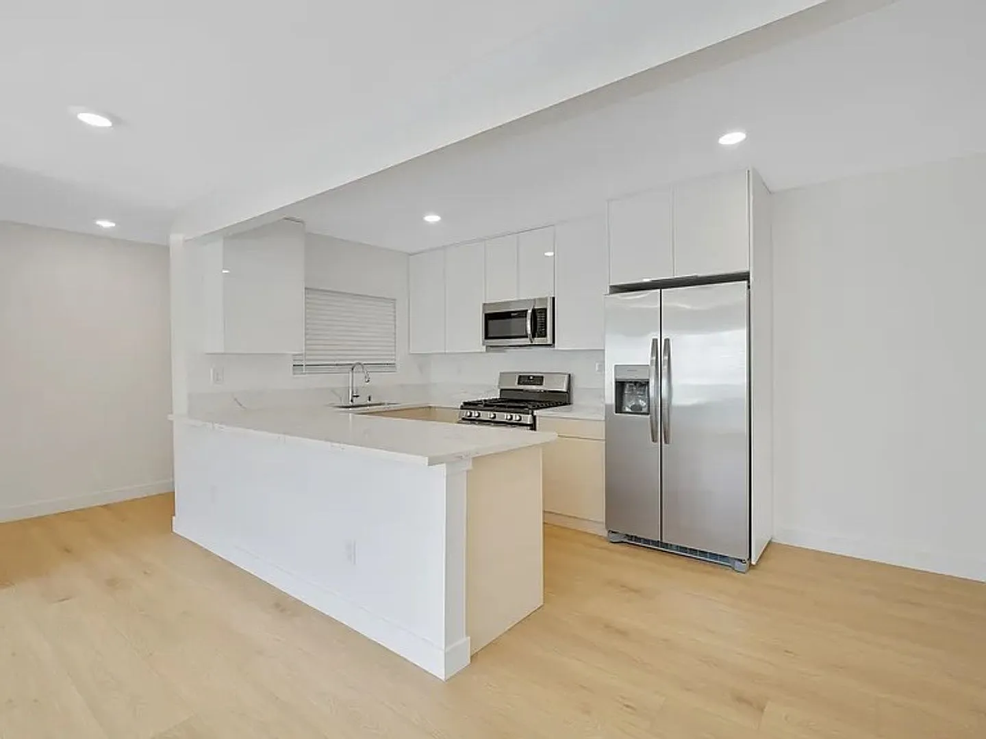 Norton Portfolio, LLC (1223 N. Beachwood Dr.) — Photo 1