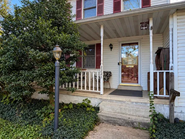 2221 Linn St, Williamsport, PA 17701