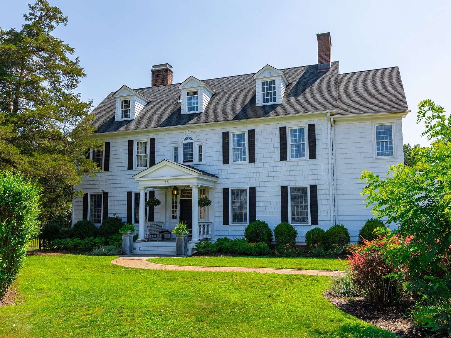 15 Abbey Creek, East Islip, NY 11730 MLS 3471678 Zillow