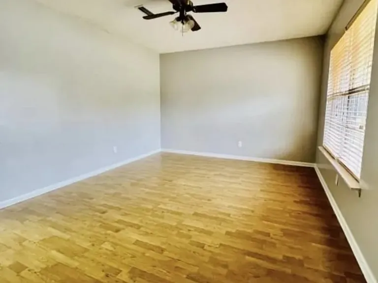 206 Goff Dr — Photo 9