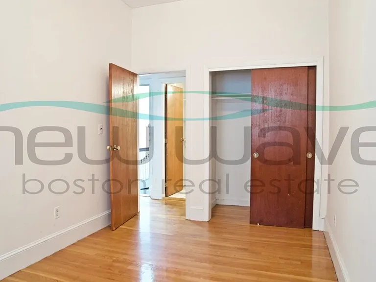 289 Newbury St #9 — Photo 5