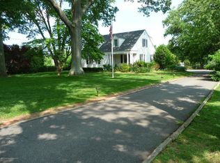 942 Middletown Lincroft Rd #R, Middletown, NJ 07748