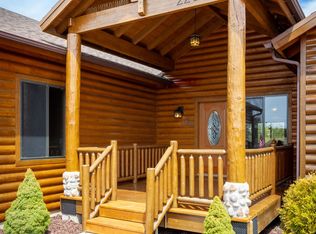 2242 Kodaik Cir, Overgaard, AZ 85933