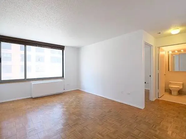 2 South End Avenue image 3 of 13