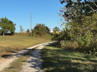 Eden Point St, Omaha, AR 72662